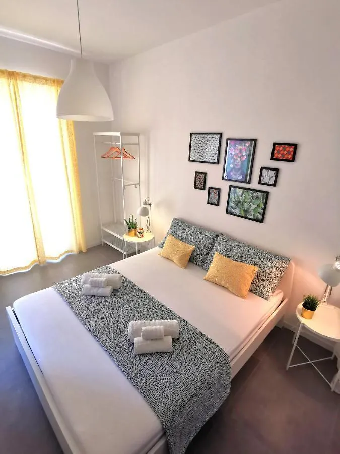 Проживание в семье Апартаменты Casa Pirri Палермо