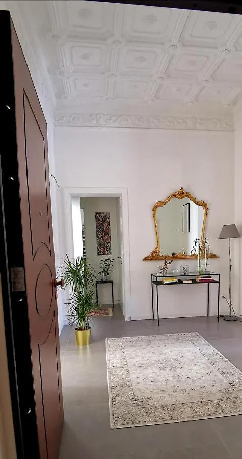 Проживание в семье Апартаменты Casa Pirri Палермо