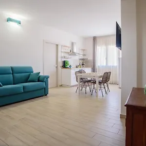 Station - Fanale Apartamento