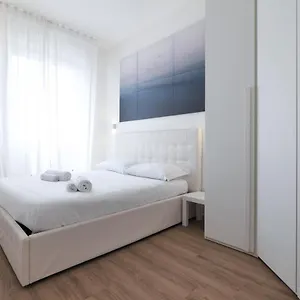 primopiano-padova-320.italymilanhotels.net/